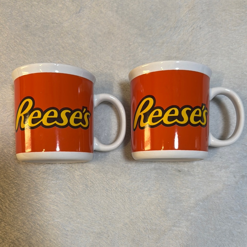 Reese’s Coffee Mug Set